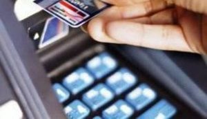 Сумма похищенных денег с банковских карт украинцев выросла вчетверо