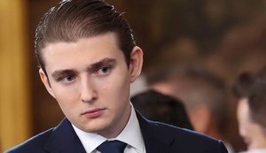 Секретна служба США перевіряє погрозу Баррону Трампу