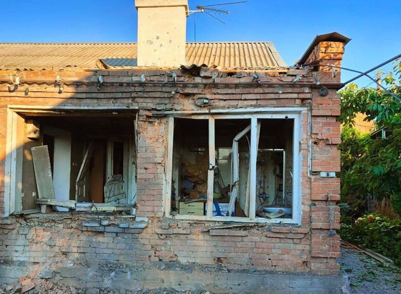 Наслідки обстрілів Нікополя