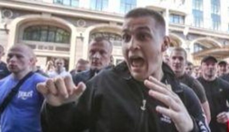 Титушко отказал майору СБУ: На митинг ПР я не пойду даже за деньги, а на Евромайдане меня не любят. ВИДЕО