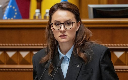 Великий та середній бізнес зможе отримати пільгові кредити на будівництво власної генерації, ‒ Свириденко