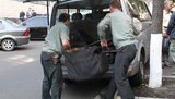 Киевляне сдали в СБУ "оружие, опасное для Януковича": "Яйца не побейте!". ФОТОрепортаж