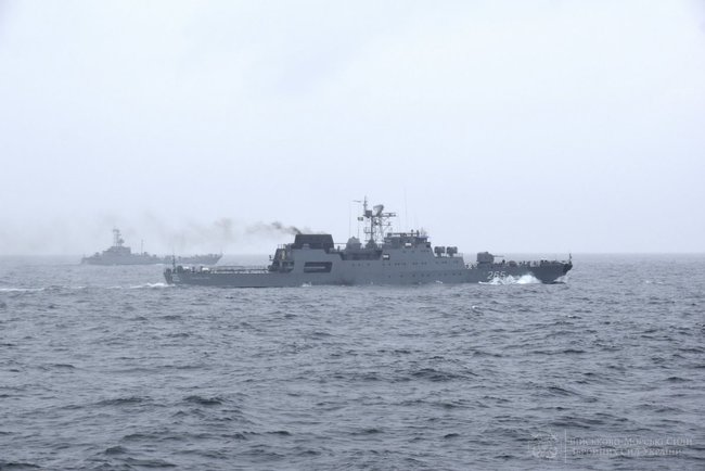 Украинские ВМС и корвет ВМС Румынии Horia Macellariu провели совместные тренировки типа PASSEX в Черном море 04
