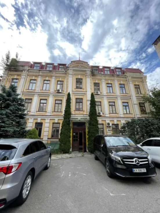 Фонд держмайна продав офіс компанії, яка проєктувала майже всі станції метро в Києві