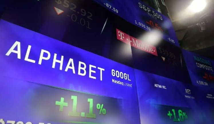 Капіталізація Alphabet вперше перевищила $4 трильйони після угоди з Apple