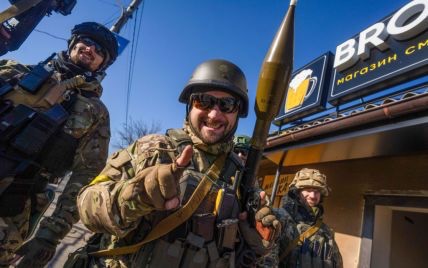 Азовець Руслан Романов: Ми ще у 2017 році розуміли, що повномасштабне вторгнення - це лише питання часу, про що заявляли на всю країну, але нам відповідали, що ми – контужені дебіли… 03