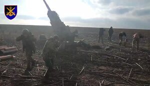 Артилеристи ЗСУ знищили два російські БТР-82 і ворожу гаубицю "Мста-Б". ВIДЕО