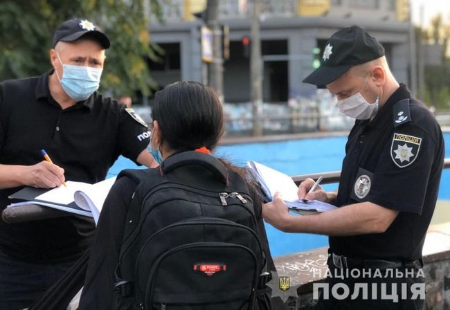 На столичному Подолі зарізали хлопця, який заступився за дівчину 01