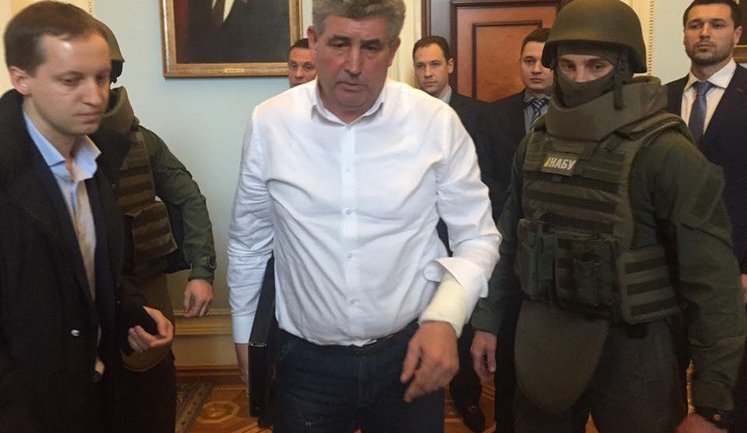 Рада дала разрешение на арест судьи-взяточника Бурана. ФОТО