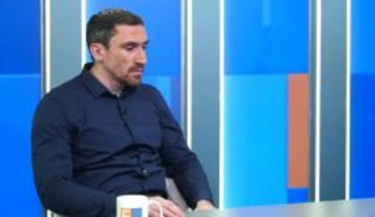 "Я был в ужасе. Люди не имели базовых пехотных знаний - не умели правильно стрелять и передвигаться", - израильский инструктор Ариели о состоянии ВСУ в 2014 году. ВИДЕО