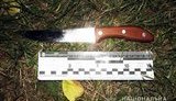 Не разрешила проводить домой: в Киеве незнакомец нанес девушке ножевые ранения в грудную клетку и живот. ФОТО