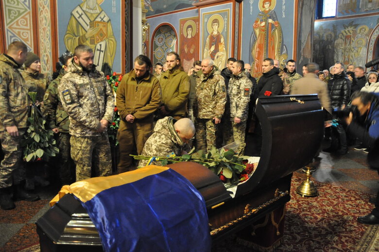 В останню путь провели захисника України Валерія Красняна із позивним Барс 04