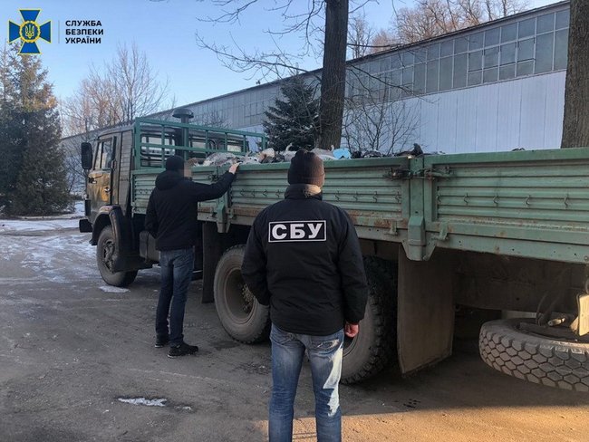 Схему розкрадання запчастин і комплектуючих до бронетехніки викрито на Львівщині, - контррозвідка СБУ 01
