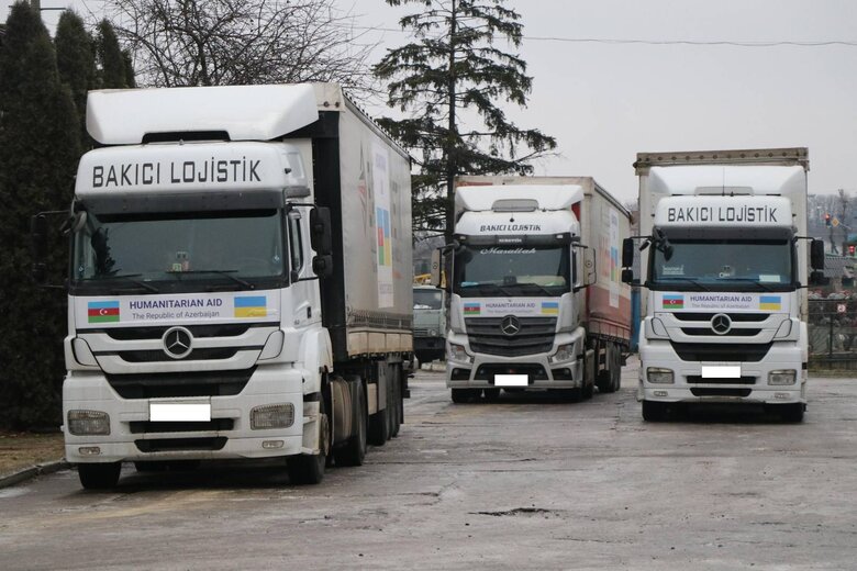 Азербайджан передав Україні 45 електростанцій резервного живлення 04