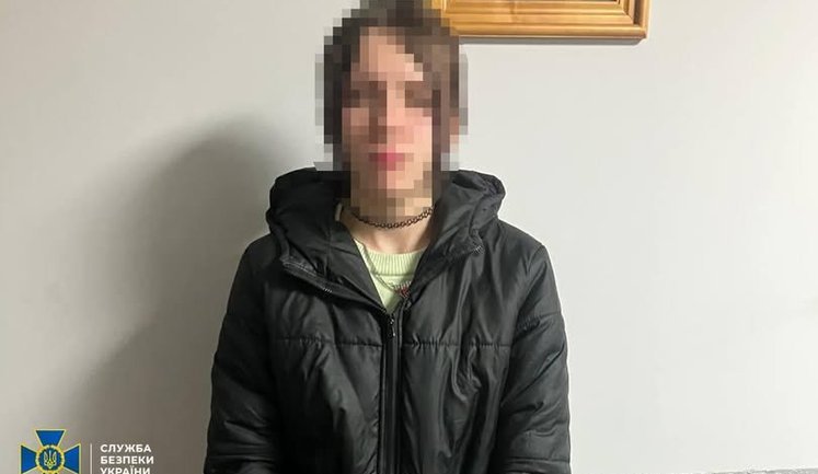 Підпалила автівки ветеранам у Калуші: 20-річна дівчина отримала 6 років ув’язнення та має сплатити майже 763 тис. грн компенсації. ФОТО