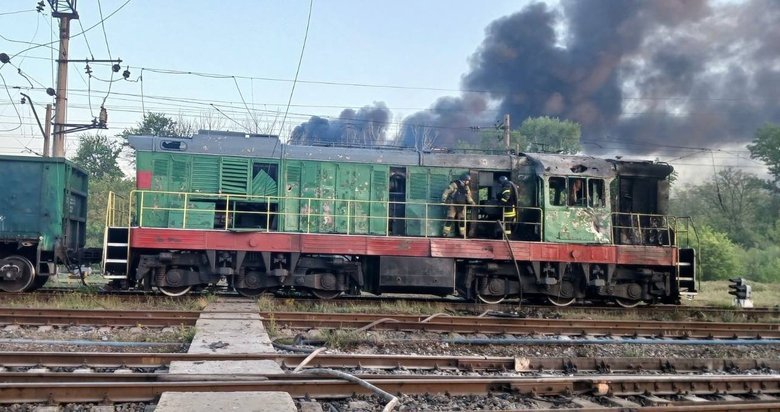удар по локомотиву на Дніпропетровщині
