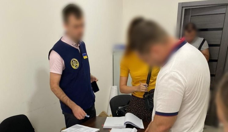 4,5 млн грн кредита ЕБРР, выделенных на ремонт школ и детсадов, присвоили на Днепропетровщине, - Офис Генпрокурора. ФОТОрепортаж