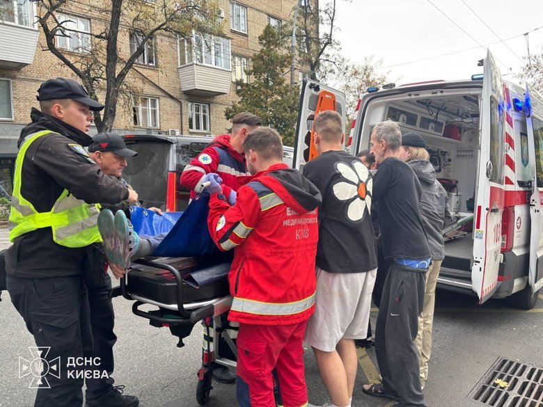 Вибухи у Києві 15 жовтня: місто під атакою реактивних БпЛА
