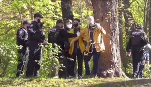 Повідомлено про підозру патрульному, що перешкоджав професійній діяльності журналіста "Громадського" Кутєпова, - ДБР