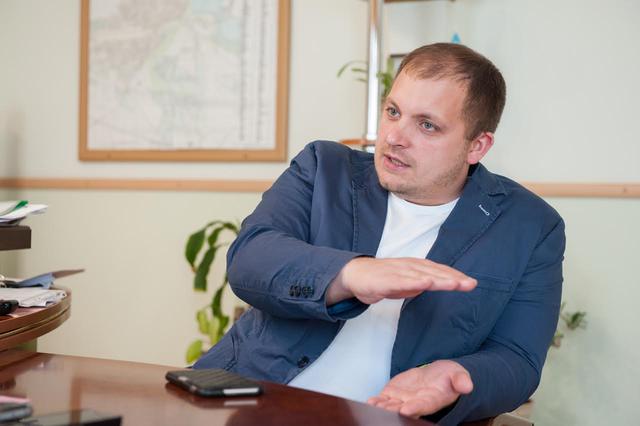 Мер Конотопа Артем Семеніхін: Я заперечую, що завдяки децентралізації добавилися якісь грошові ресурси 06