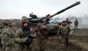 Холодом, вітром, вогнем: Як "Марусині ведмеді" готують бійців ВДВ