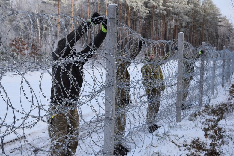 Продолжается инженерное обустройство границы с Беларусью, - Госпогранслужба 02