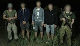 Затримано трьох чоловіків за спробу незаконного перетину кордону у Чернівецькій області