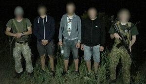 Намагалися незаконно потрапити до Молдови: на Буковині затримано трьох чоловіків, - ДПСУ. ВІДЕО+ФОТО