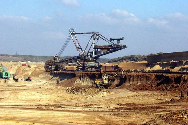 Які олігархи контролюють стратегічні держпідприємства 04