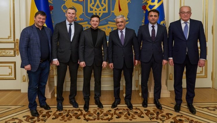 Зеленский провел переговоры об инвестициях в Украину с главой азербайджанской компании Socar Абдуллаевым