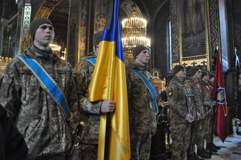 Із українським захисником та одним із розробників гри S.T.A.L.K.E.R Володимиром Єжовим, який загинув у боях під Бахмутом, попрощалися в Києві 06