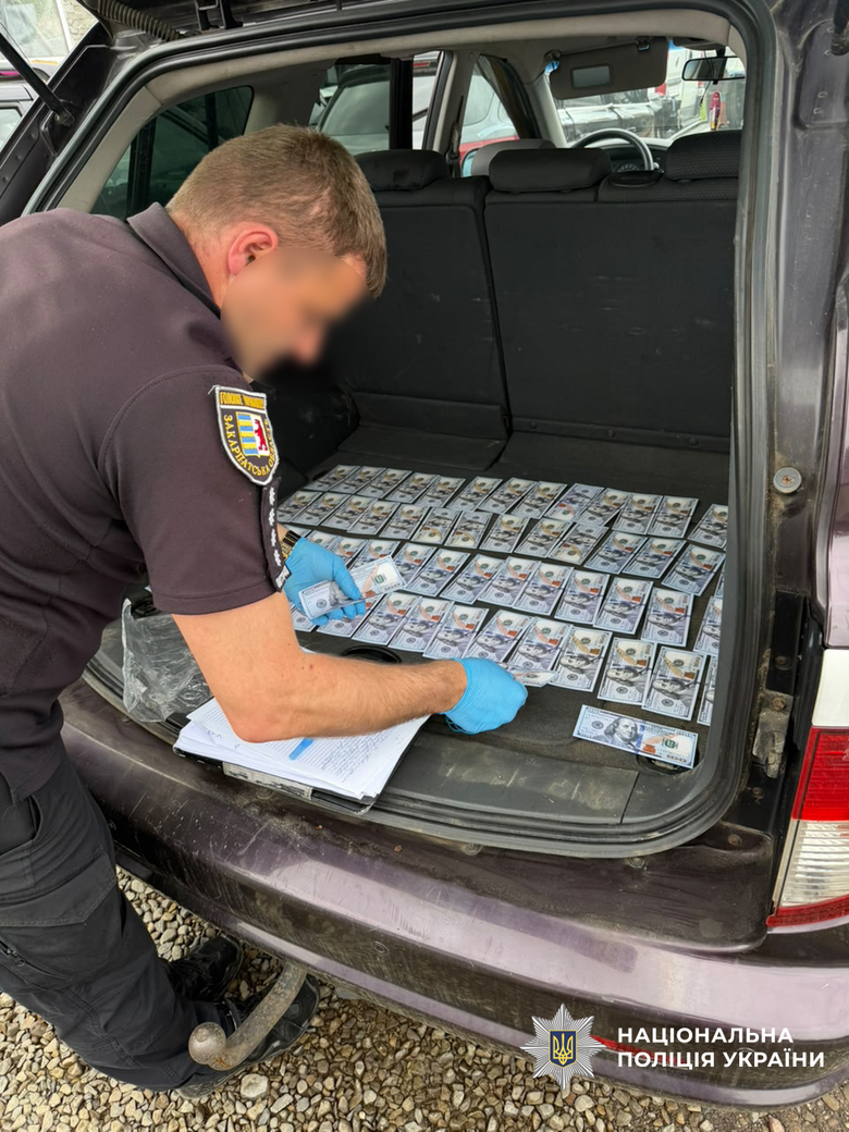 конфісковані авто