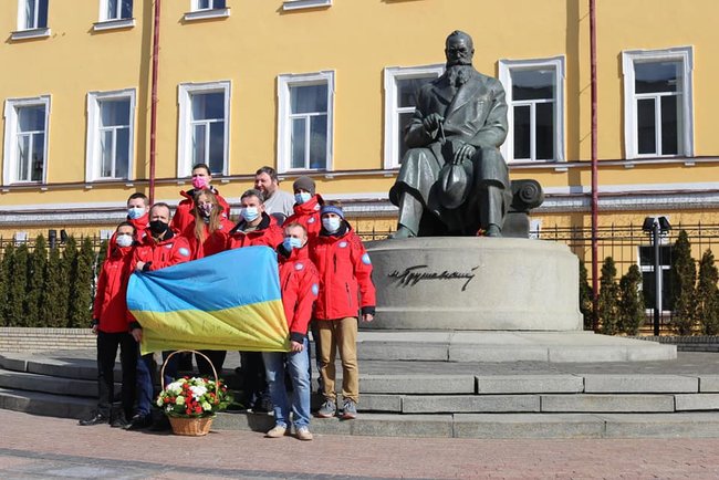 26-а Українська антарктична експедиція вирушила на станцію Академік Вернадський 01