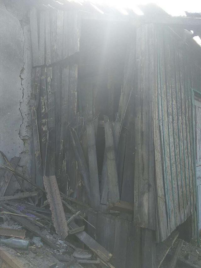 Militants shelled Zolote-4 village, damaged residential buildings, - Luhansk civil-military administration 02 Militants shelled Zolote-4 village, damaged residential buildings, - Luhansk civil-military administration 02