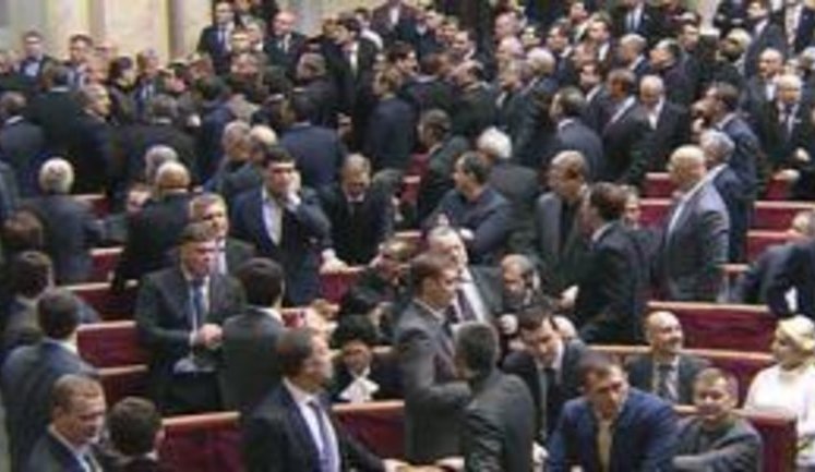 Ніякого легітимного голосування парламенту по законах, що обмежують права громадян, сьогодні не було.