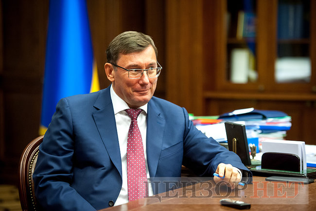 Генпрокурор Юрий Луценко: При любом исходе выборов я имею намерение перейти в украинскую политику 12