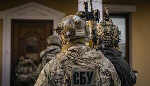 Russian agent detained in Zhytomyr region for adjusting fire while walking with child