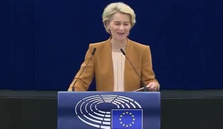 Dogs barked in European Parliament’s session hall after European Commission President von der Leyen’s speech. VIDEO