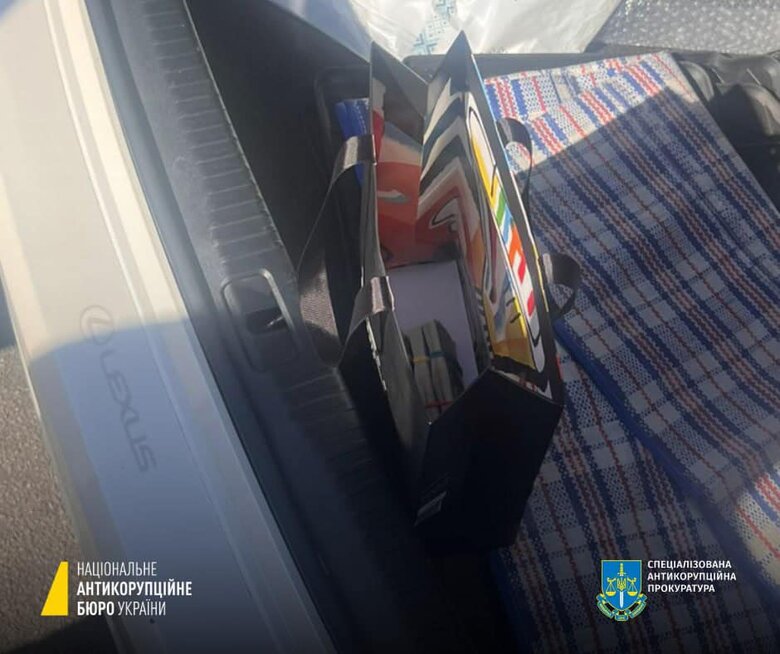 Заступниця прокурора Запорізької області затримана на хабарі