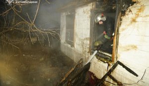 Woman and her two children, aged 4 and 5, died in fire in Zhytomyr region, two-year-old child hospitalised, - SES. VIDEO&PHOTOS