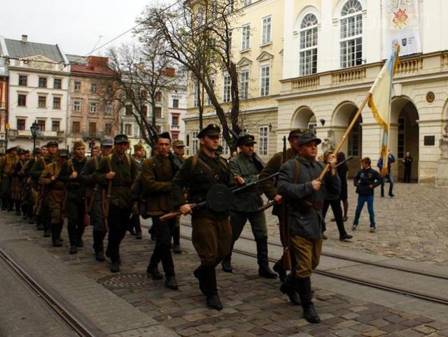 упа львов
