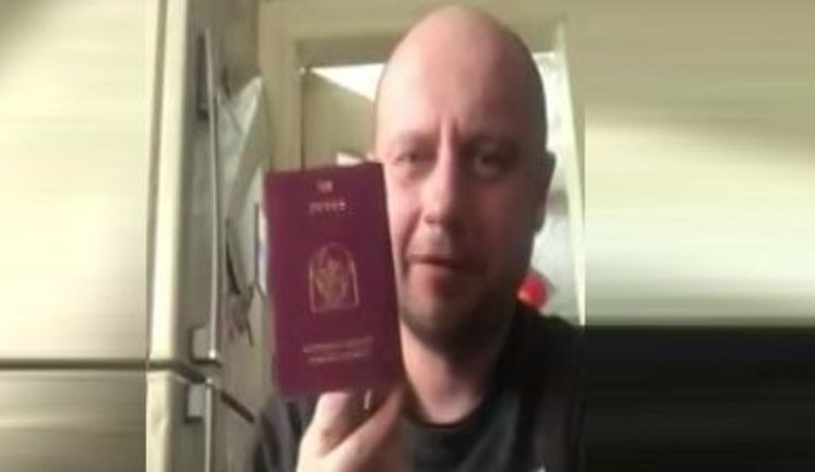"50 євро. Ну, давайте хоча б 10", - ДФС встановила особу митника, який вимагав мзду у громадянина Литви в ПП Грушів-Будомєж. ВIДЕО