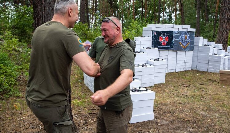 Два підрозділи отримали чергову партію допомоги від Києва – понад тисячу БпЛА, - Кличко. ФОТОрепортаж