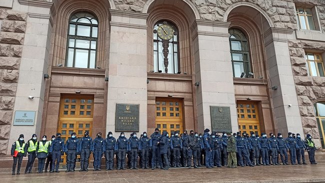 Локдаун - это смерть для бизнеса: ФОПы протестуют на Майдане против карантина для предпринимателей 25