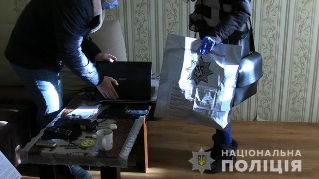 Полиция задержала организаторш борделей 02
