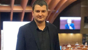 "Насильство щодо членів нашої команди набуло системного характеру", - "Слуга народу" закликає правоохоронців відреагувати на побиття нардепа Ананченка