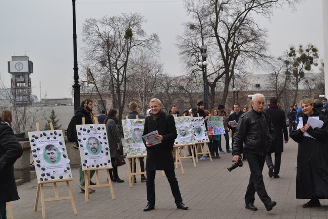 Алея недоброчесних: активісти закликають не обирати до Вищої ради правосуддя кандидатів із “чорного списку” 05 Алея недоброчесних: активісти закликають не обирати до Вищої ради правосуддя кандидатів із “чорного списку” 05