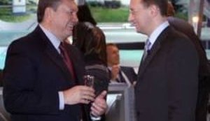 Янукович предложил Яценюку высокий пост в будущем правительстве, но тот отказался