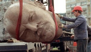 Декоммунизация в Румынии