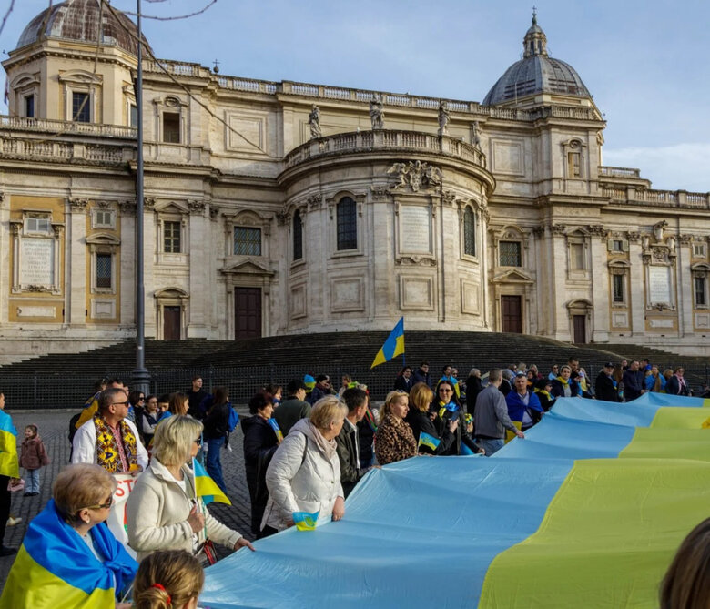 A rally in support of Ukraine was held in Rome